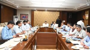 गुरुग्राम में 3 लाख टन मलबा… 6500 पशु… अब क्या होने वाला है?