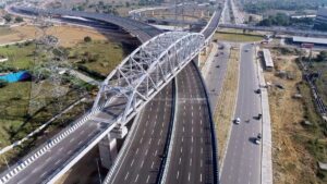 गुरुग्राम में पानी की बड़ी परियोजना फिर ठप! NHAI ने अचानक क्यों रुकवाया काम?