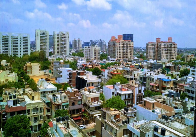 गुरुग्राम में घर से कारोबार करने वालों सावधान! HSVP ने शुरू की सख्त कार्रवाई
