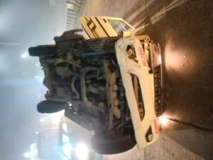 C&D वेस्ट डंपिंग रोकने निकली नगर निगम टीम हादसे का शिकार, चार कर्मचारी घायल