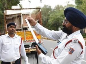 गुरुग्राम में रॉन्ग साइड ड्राइविंग पर सख्ती, अब चालान ही नहीं सीधे FIR दर्ज होगी