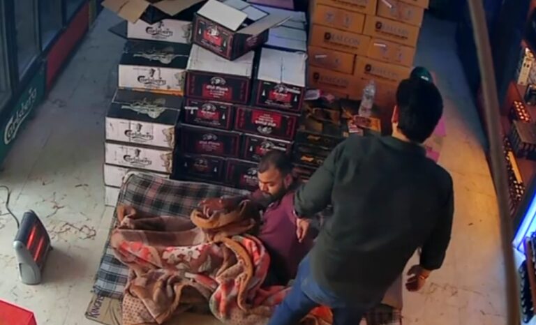 पॉश इलाके में दबंगई! फ्री शराब न मिली तो युवक ने किया ऐसा कि CCTV बन गया सबूत