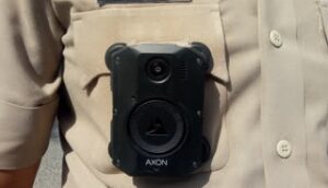 अब होगी हर हरकत रिकॉर्ड ! बॉडी कैमरों से लैस होंगे वार्डर