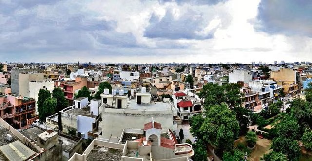 इन कॉलोनियों में रहने वालों के लिए चेतावनी… कभी भी पहुंच सकता है बुलडोजर