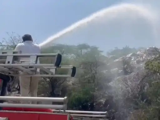 गुरुग्राम: अरावली की पहाड़ियों में भड़की आग, सोहना-तावडू घाटी के पास मचा हड़कंप