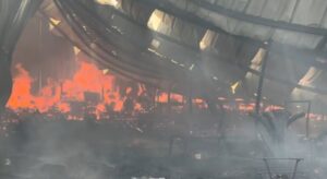 गुरुग्राम में अचानक भड़की आग… सेक्टर 89 के चार गोदाम चपेट में