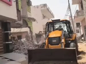 गुरुग्राम में अगले हफ्ते होगा बड़ा एक्शन! सुल्तानपुर पक्षी विहार के पास 184 इमारतों पर मंडरा रहा बुलडोजर