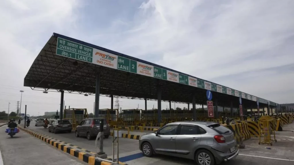 गुरुग्राम वालों को बड़ी राहत! अब टोल पर नहीं लगानी पड़ेगी ब्रेक, कई प्लाजा होंगे बैरियर फ्री