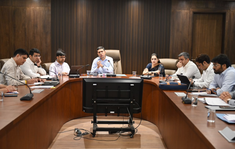 गुरुग्राम में प्रदूषण पर होगी 24 घंटे नजर! कितने होंगे एयर मॉनिटरिंग स्टेशन