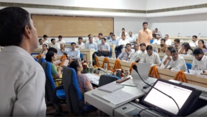 गुरुग्राम की टूटी सड़कों पर बड़ा एक्शन,  2 साल चलेगा रोड रिपेयरिंग अभियान