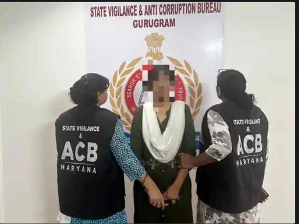 GST नंबर या रिश्वत का खेल? गुरुग्राम में महिला इंस्पेक्टर ऐसे फंसी ACB के जाल में!